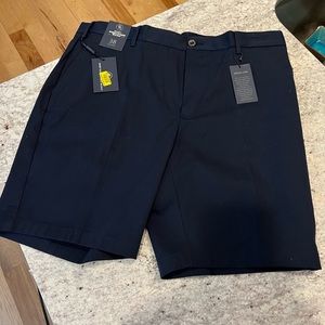 Hart Schaffner Marx Shorts - NWT - 38‎